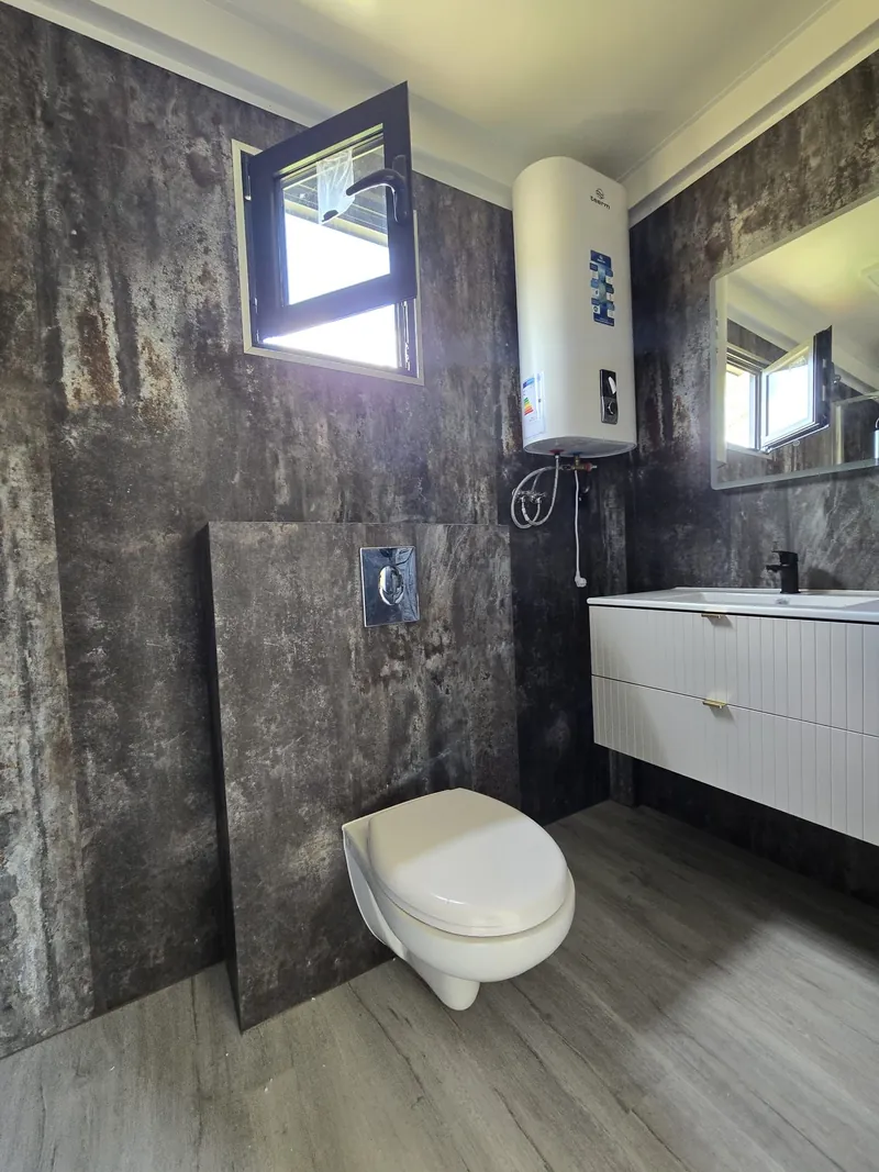 Badezimmer in Steinoptik