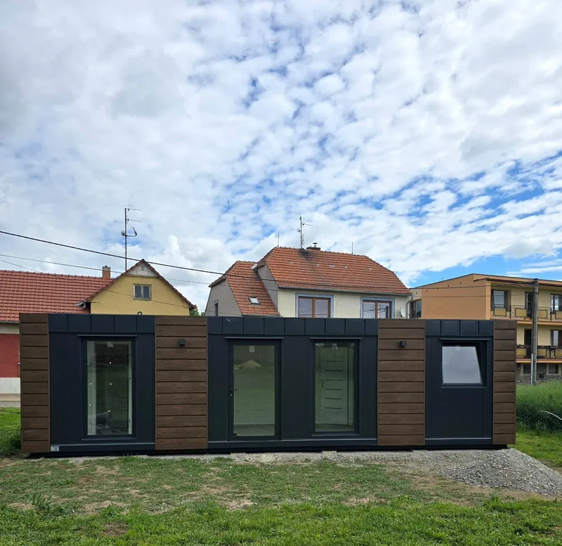 Baumodul mit Fensterband