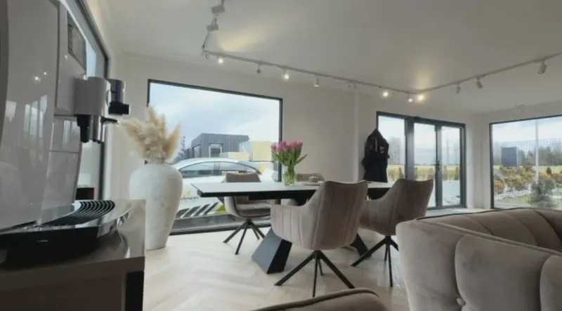 Büro BM-01 · Empfang